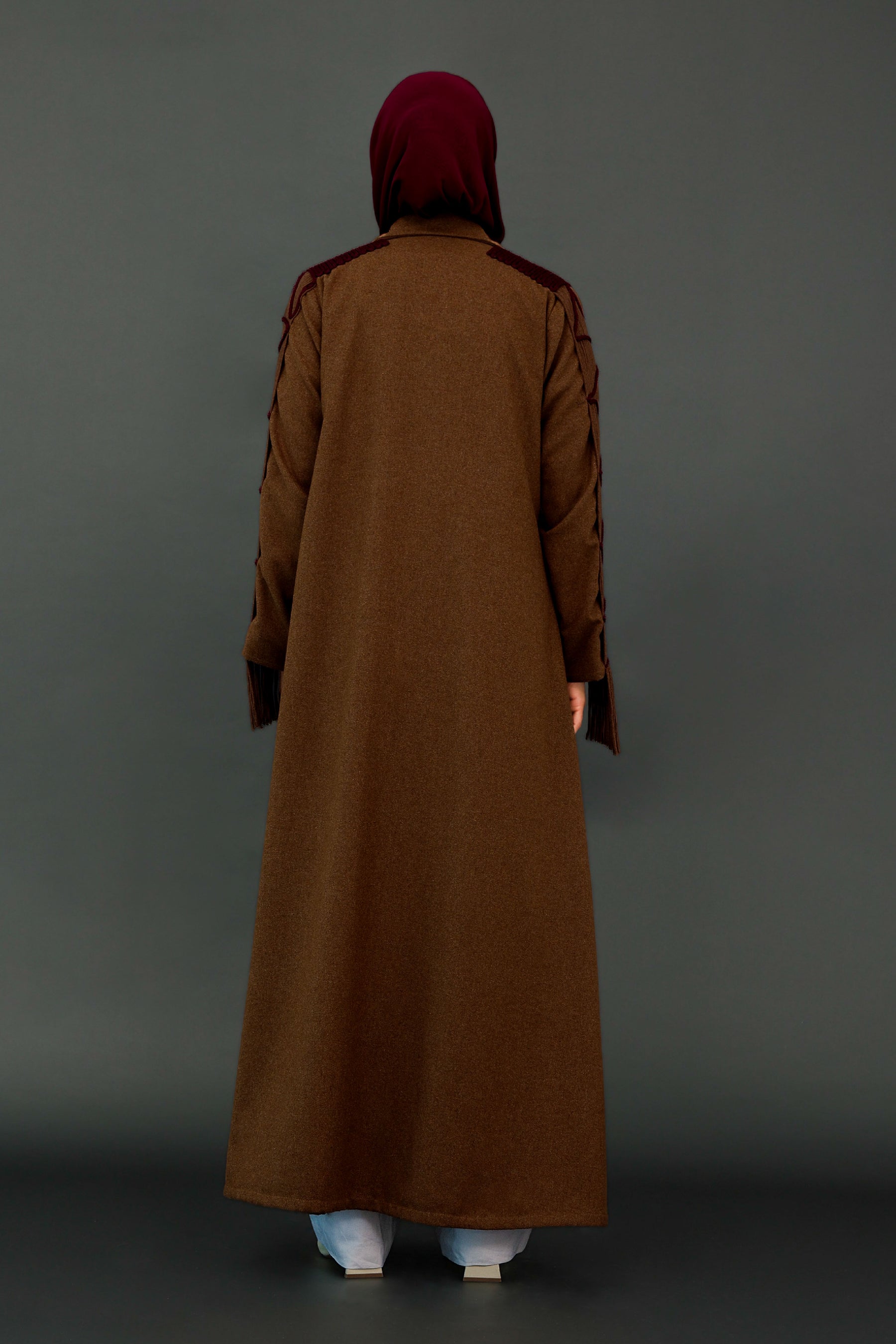 Corded Sleeve Abaya in Dark Sand