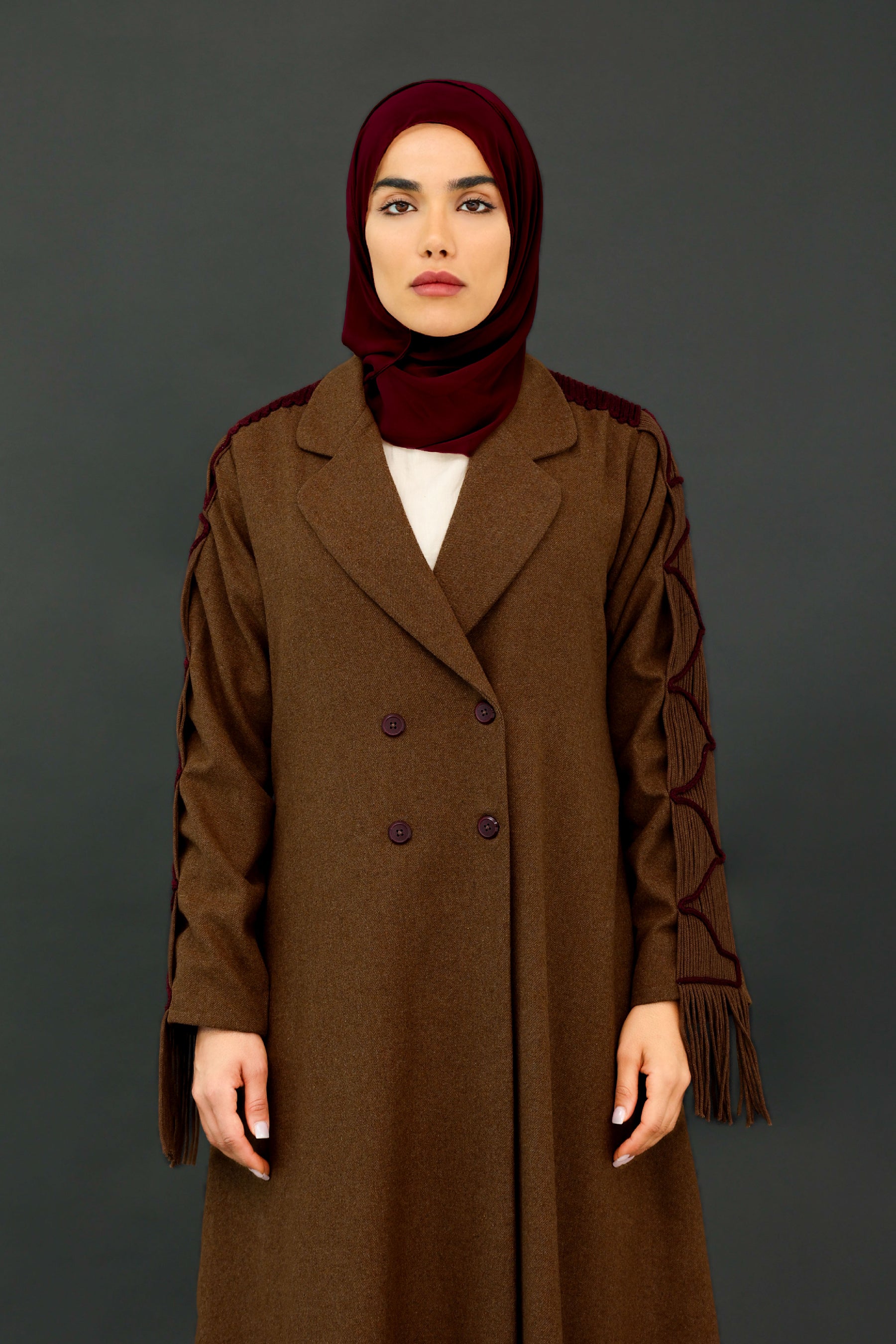 Corded Sleeve Abaya in Dark Sand