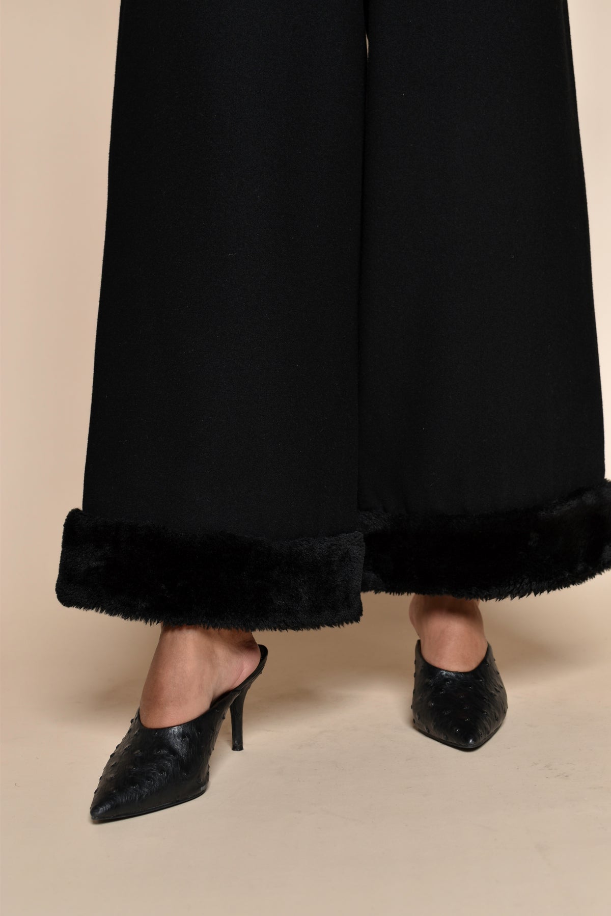 Loose Fit Straight Cut High-waist Pants with Fur